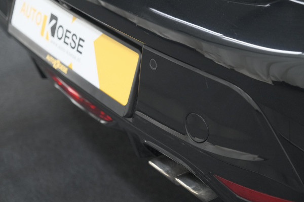 Peugeot 208 1.2 Hybrid 145 e-DCS6 GT | Alcantara Pakket | Camera | Apple Carplay | Stoelverwarming