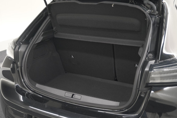 Peugeot 208 1.2 Hybrid 145 e-DCS6 GT | Alcantara Pakket | Camera | Apple Carplay | Stoelverwarming