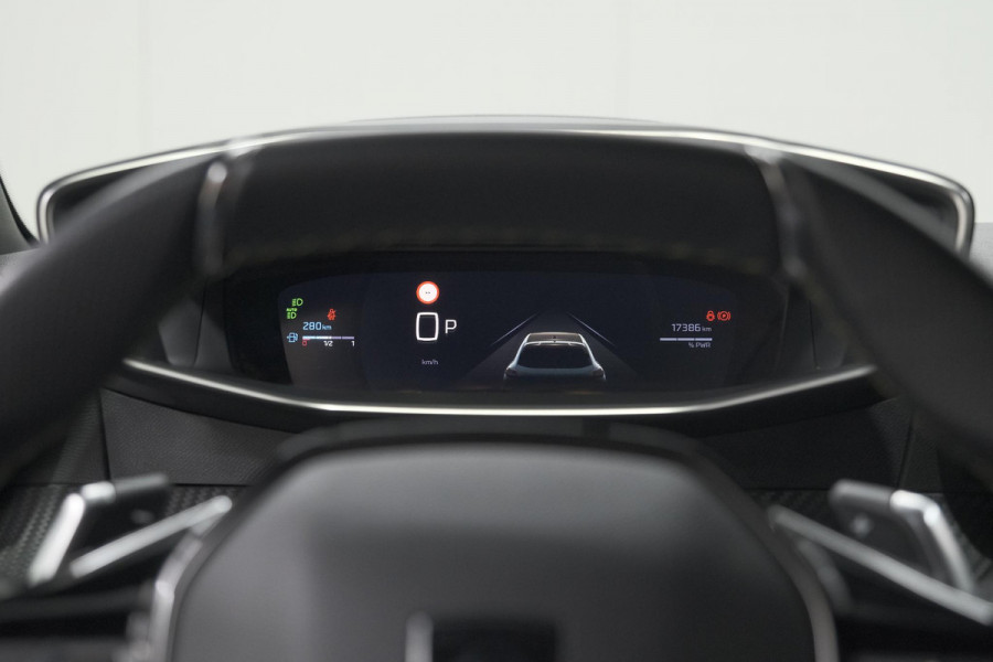 Peugeot 208 1.2 Hybrid 145 e-DCS6 GT | Alcantara Pakket | Camera | Apple Carplay | Stoelverwarming