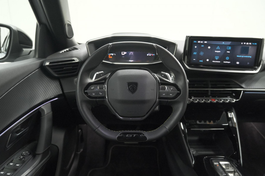 Peugeot 2008 PureTech 130 EAT8 GT | 360 Camera | Adaptieve Cruise Control | Pack Alcantara | Apple Carplay