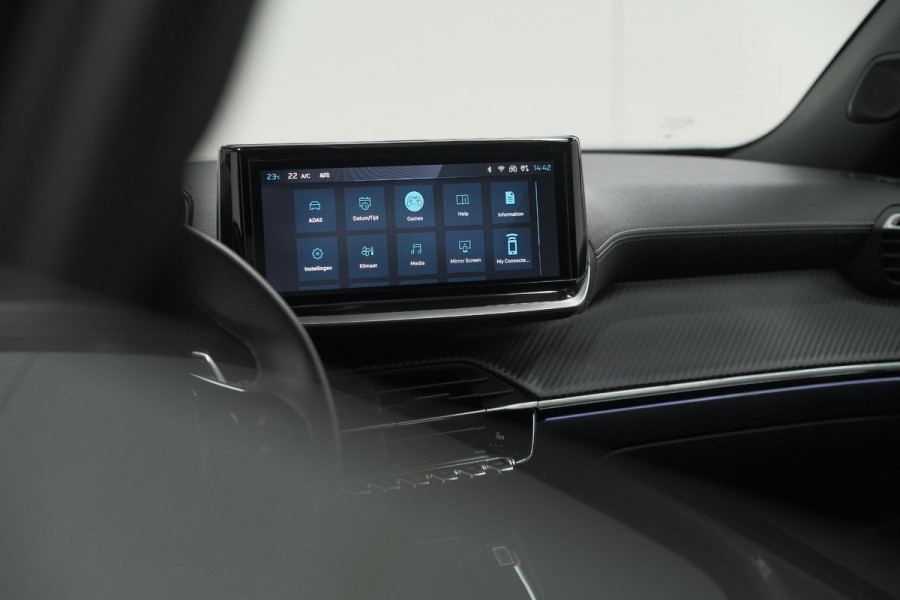 Peugeot 2008 PureTech 130 EAT8 GT | 360 Camera | Adaptieve Cruise Control | Pack Alcantara | Apple Carplay