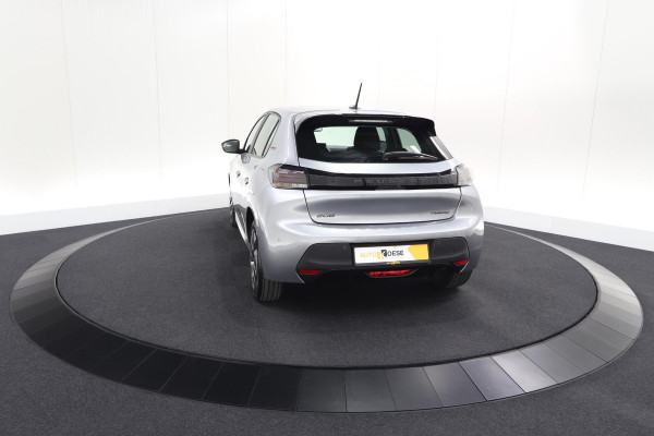 Peugeot 208 1.2 Hybrid 110 e-DCS6 Style | Trekhaak | Allseason Banden | Apple Carplay