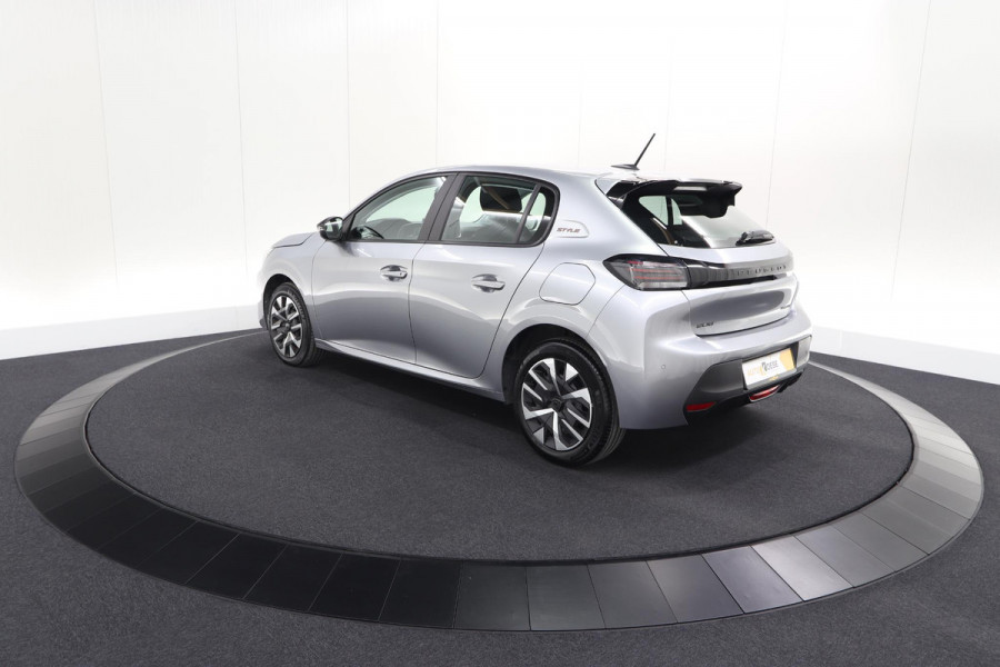 Peugeot 208 1.2 Hybrid 110 e-DCS6 Style | Trekhaak | Allseason Banden | Apple Carplay