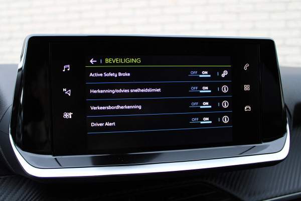 Peugeot e-208 EV Active 50 kWh 91% SOH | Cruise control | Carplay | Stoelverwarming | Parkeersensoren achter