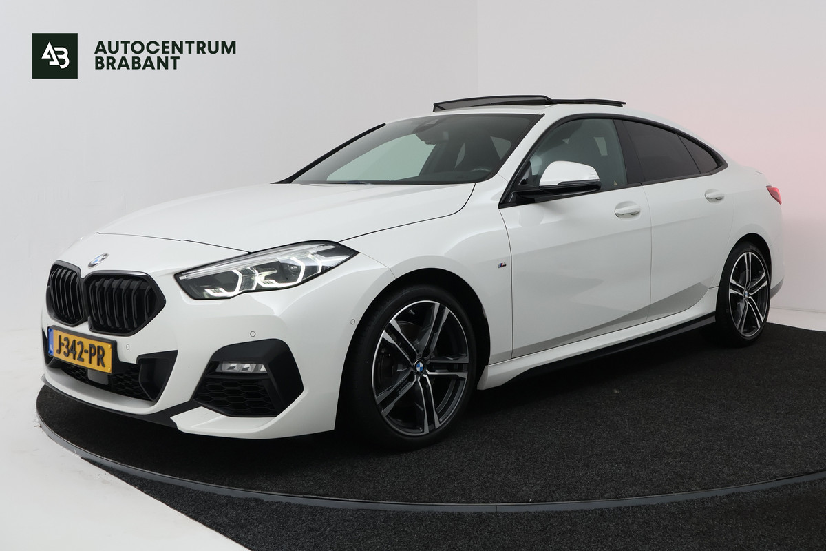 BMW 2 Serie Gran Coupé 218i High Executive (PANORAMADAK, STOELVERWARMING, NAVIGATIE, DEALER ONDERHOUDEN)