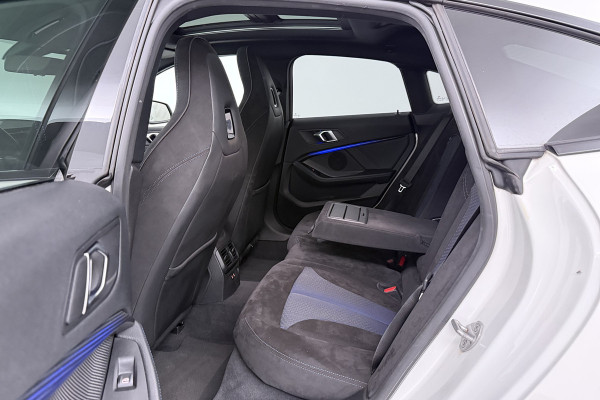 BMW 2 Serie Gran Coupé 218i High Executive (PANORAMADAK, STOELVERWARMING, NAVIGATIE, DEALER ONDERHOUDEN)