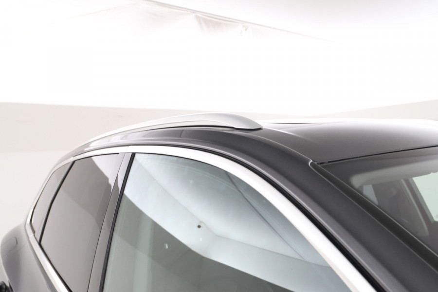 Volkswagen Touareg 3.0 TSi eHybrid 4MOTION Panorama, 360 Camera, Digital dash!