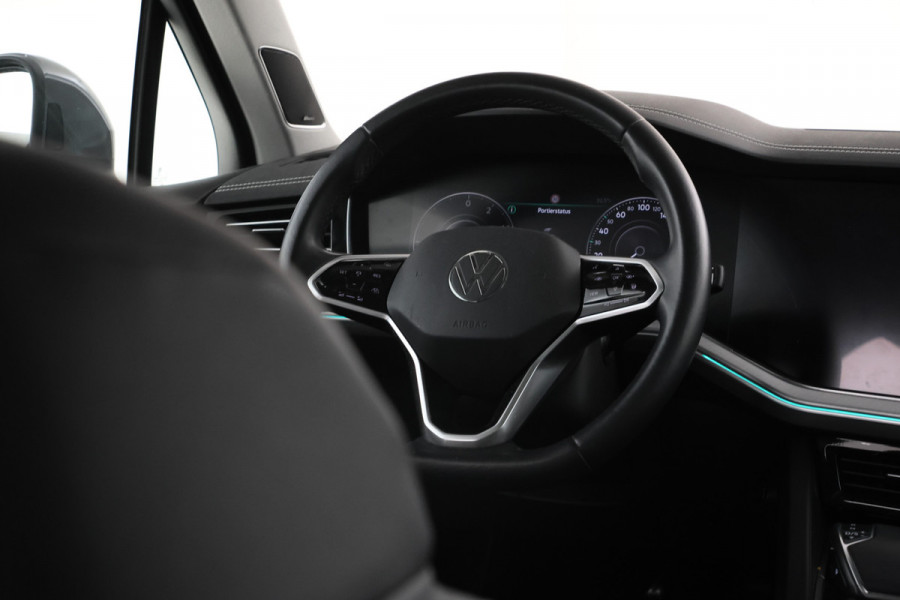Volkswagen Touareg 3.0 TSi eHybrid 4MOTION Panorama, 360 Camera, Digital dash!