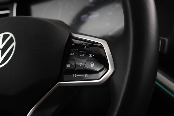 Volkswagen Touareg 3.0 TSi eHybrid 4MOTION Panorama, 360 Camera, Digital dash!
