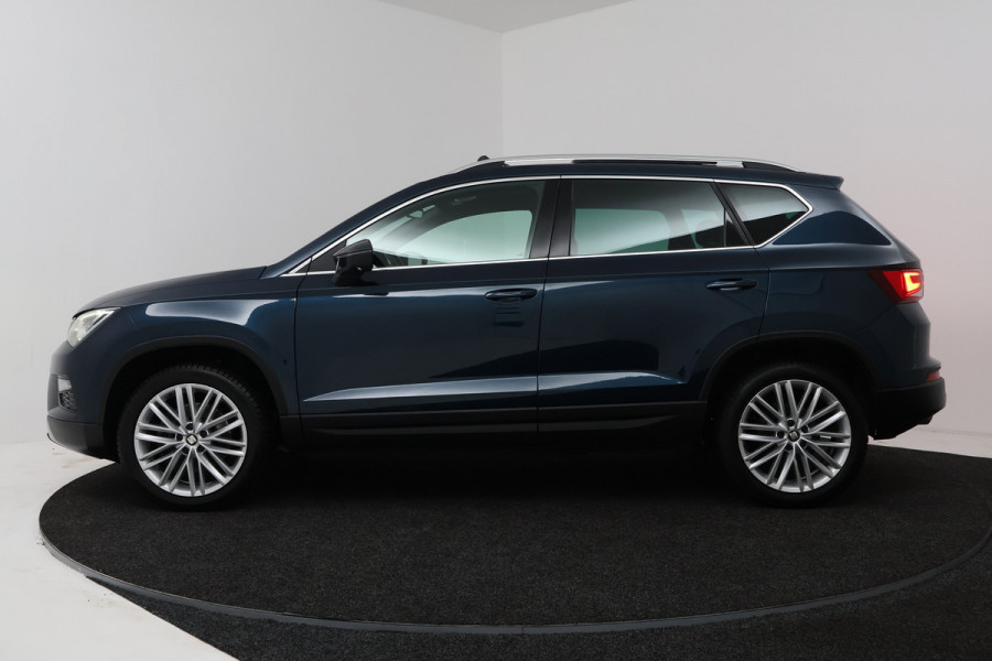 Seat Ateca 1.4 EcoTSI Xcellence (PANORAMADAK, CAMERA, STOELVERWARMING, TREKHAAK)