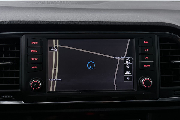 Seat Ateca 1.4 EcoTSI Xcellence (PANORAMADAK, CAMERA, STOELVERWARMING, TREKHAAK)