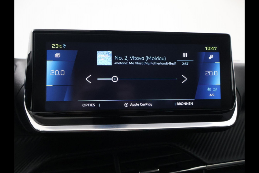 Peugeot e-2008 EV ALLURE 50 kWh + CAMERA | LED | CARPLAY | STOELVERW.