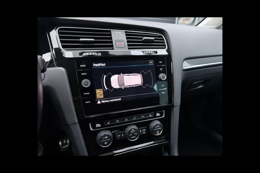 Volkswagen Golf variant 1.0 TSI|116PK|Stoel verw|Carplay|Clima|PDC|