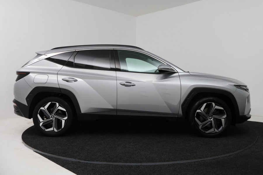 Hyundai Tucson 1.6 T-GDI PHEV Comfort 4WD (NAVIGATIE, STOELVERWARMING, CAMERA, 1e EIGENAAR, GOED ONDERHOUDEN)