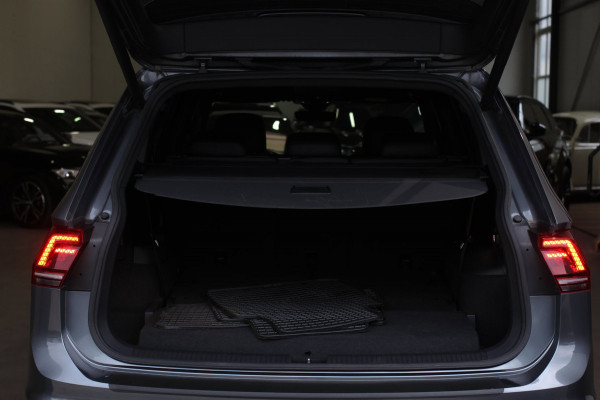 Volkswagen Tiguan Allspace 2.0 TSI R-Line *7persoon*Dynaudio*Keyless*Camera*Led*
