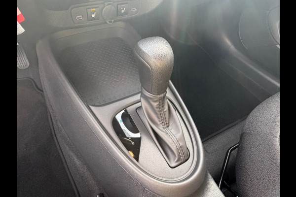 Toyota Aygo X HYBRID 1.5 17 Lichtmetaal Stoelverwarming Go pack