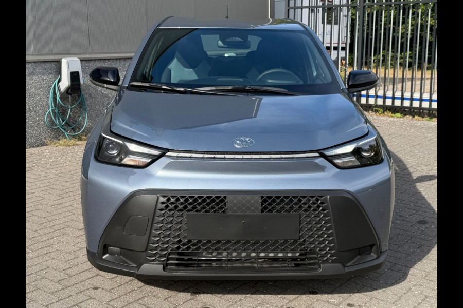 Toyota Aygo X HYBRID 1.5 17 Lichtmetaal Stoelverwarming Go pack
