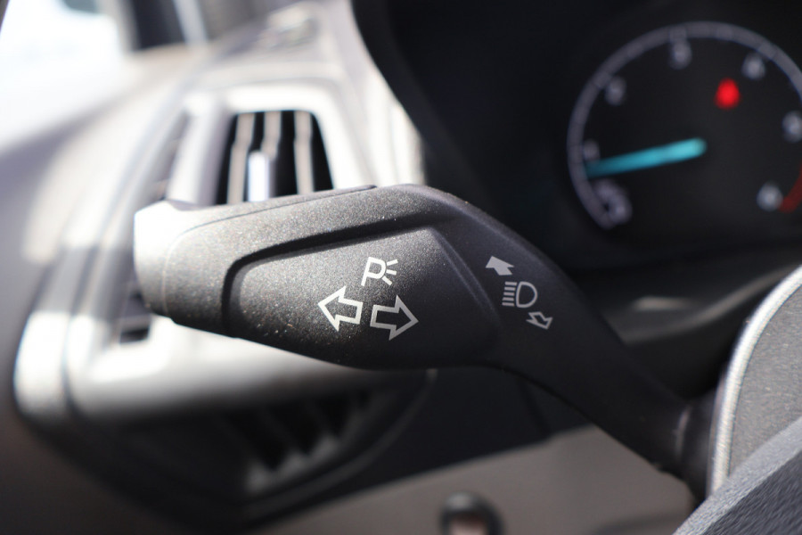 Ford Transit Connect 1.5 EcoBlue L2 Trend Airco Achterklep