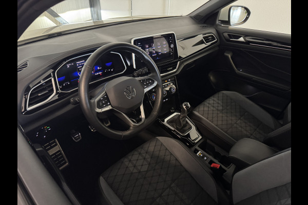 Volkswagen T-Roc TSI 110PK R-LINE SPORT IQ.LIGHT/TREKHAAK/STOEL VERW.