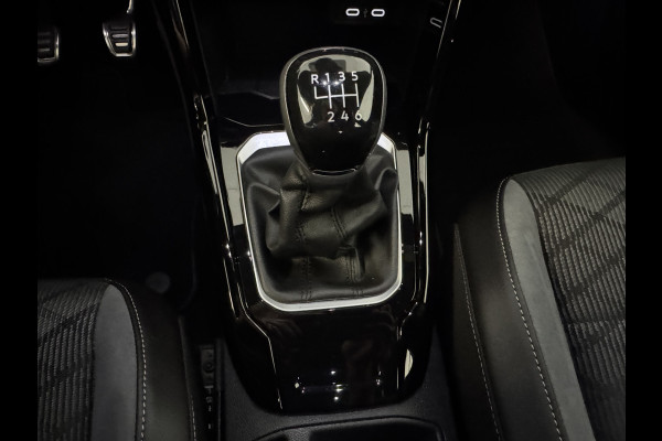 Volkswagen T-Roc TSI 110PK R-LINE SPORT IQ.LIGHT/TREKHAAK/STOEL VERW.