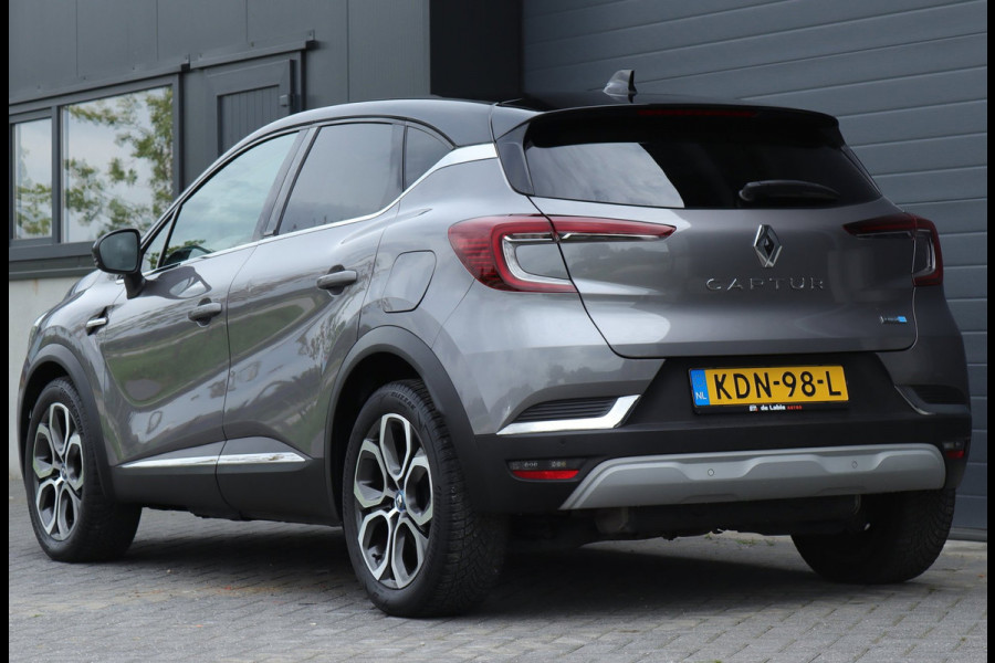 Renault Captur 1.6 E-Tech Plug-in Hybrid / Carplay / Camera