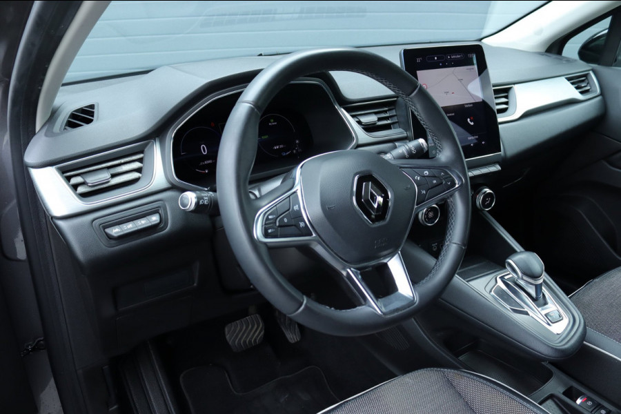 Renault Captur 1.6 E-Tech Plug-in Hybrid / Carplay / Camera