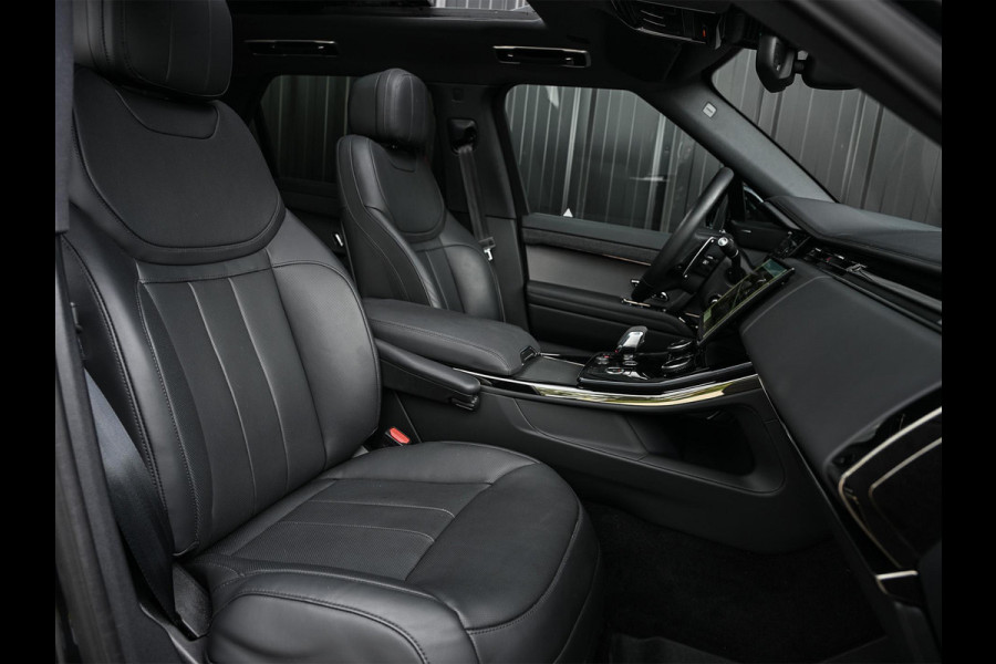 Land Rover Range Rover Sport 3.0 P440e Dynamic HSE | Panoramadak | NL-Auto | 360 Camera | HUD | Meridian | Luchtvering | Memory Seats | Trekhaak | Adaptive Cruise | Ambiance Interieur |