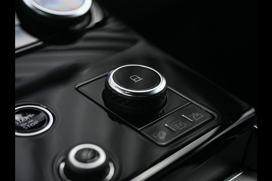 Land Rover Range Rover Sport 3.0 P440e Dynamic HSE | Panoramadak | NL-Auto | 360 Camera | HUD | Meridian | Luchtvering | Memory Seats | Trekhaak | Adaptive Cruise | Ambiance Interieur |