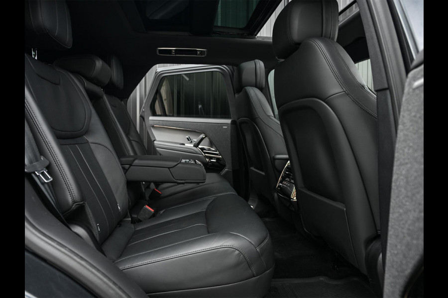 Land Rover Range Rover Sport 3.0 P440e Dynamic HSE | Panoramadak | NL-Auto | 360 Camera | HUD | Meridian | Luchtvering | Memory Seats | Trekhaak | Adaptive Cruise | Ambiance Interieur |