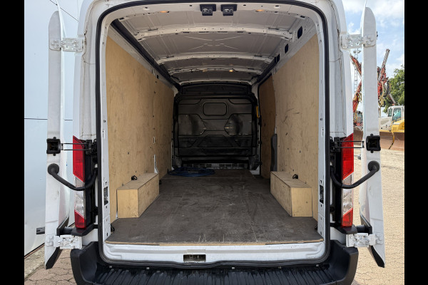 Ford E-Transit 68kWh 184PK L3H2 317km WLTP 96,2% (SOH) BEV Snelladen Navigatie Cruise control Climate control 360 Camera Carplay Laadkabel Parkeersensoren