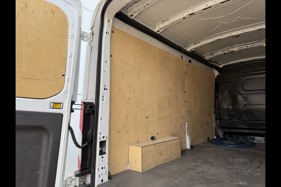Ford E-Transit 68kWh 184PK L3H2 317km WLTP 96,2% (SOH) BEV Snelladen Navigatie Cruise control Climate control 360 Camera Carplay Laadkabel Parkeersensoren