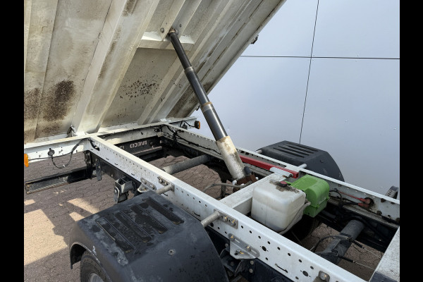 Iveco Daily 35C16 3.0 Dubbele Cabine Kipper Dubbellucht 3,5t Trekhaak 6 Stoelen Airco Cruise Control Luchtgeveerde stoel Benne Tipper