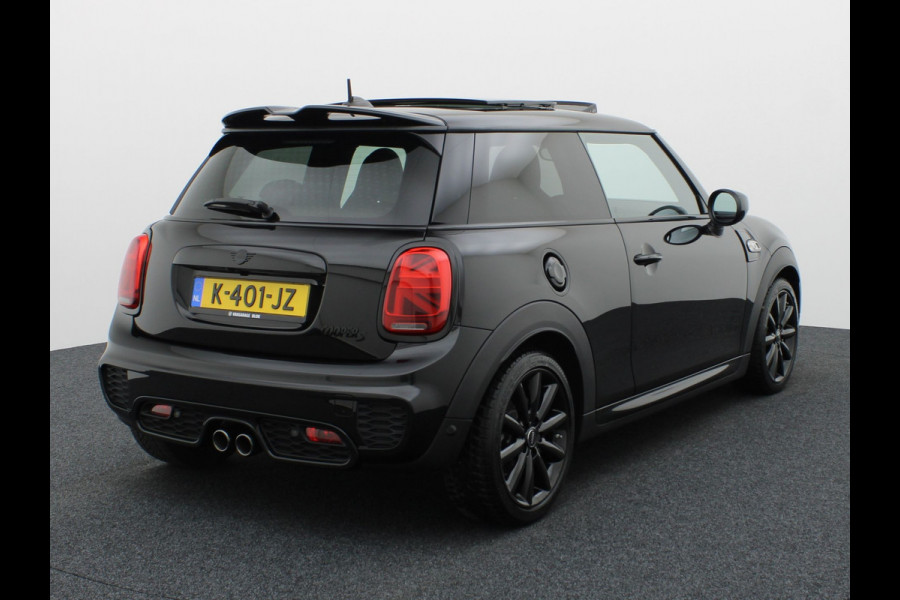 MINI 3-deurs 2.0 Cooper S Hammersmith | Pano | Keyless | Camera | Harman/Kardon | JCW | Prijs Rijklaar !!