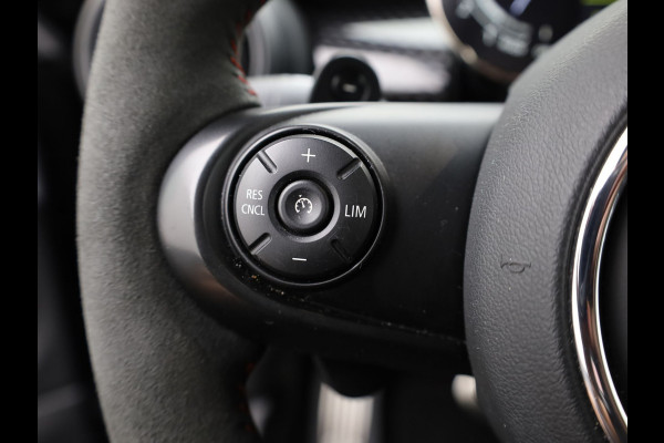 MINI 3-deurs 2.0 Cooper S Hammersmith | Pano | Keyless | Camera | Harman/Kardon | JCW | Prijs Rijklaar !!