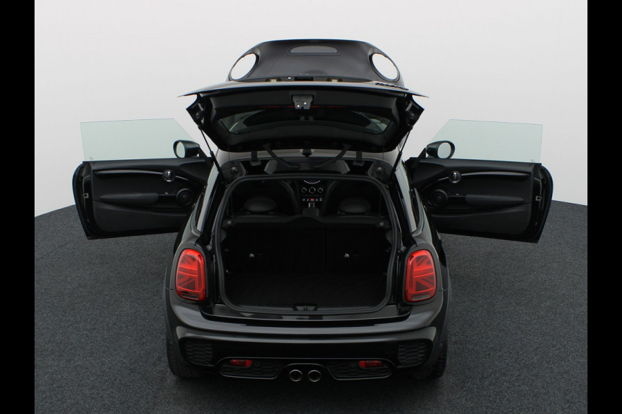 MINI 3-deurs 2.0 Cooper S Hammersmith | Pano | Keyless | Camera | Harman/Kardon | JCW | Prijs Rijklaar !!