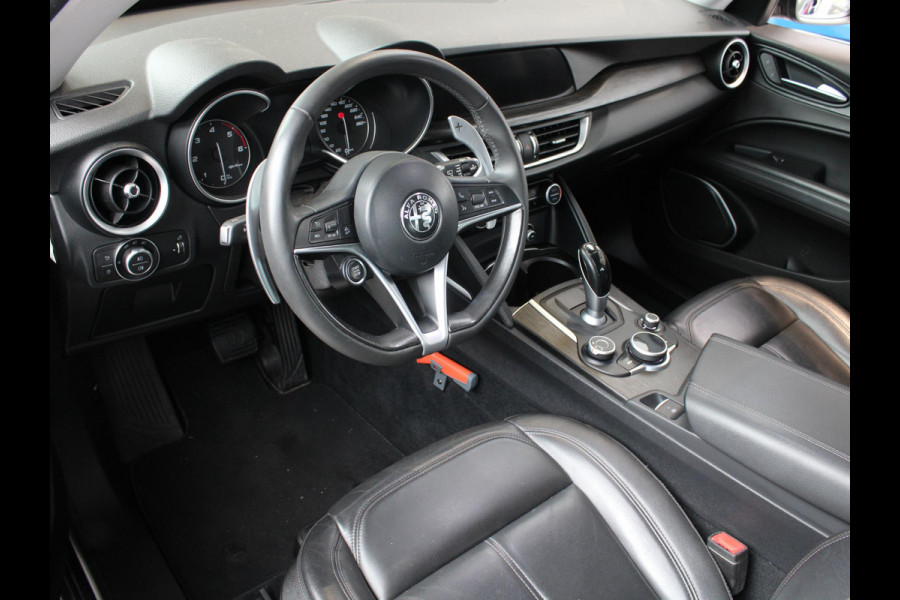 Alfa Romeo Stelvio 2.2d Super | 12 MAANDEN BOVAG GARANTIE | LUXURY PACK |