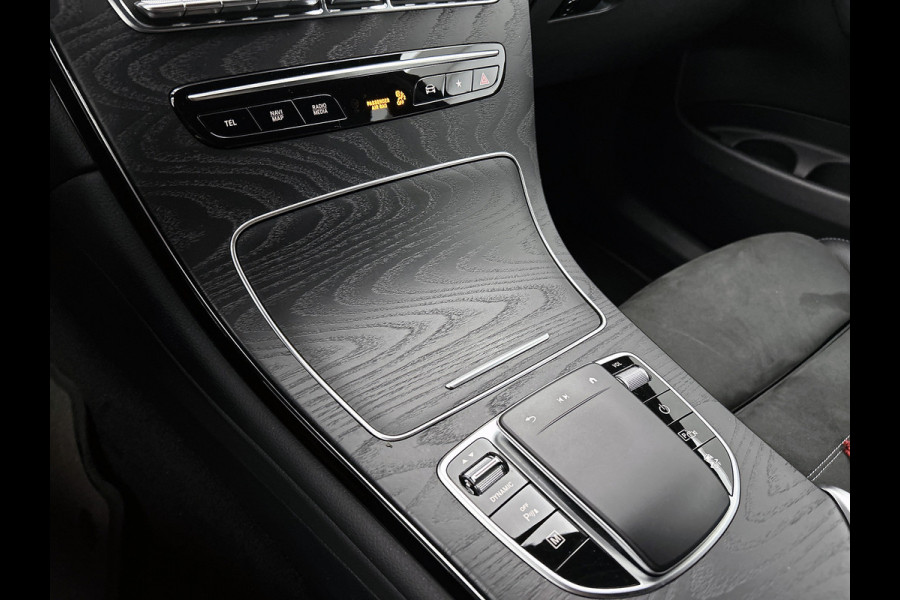 Mercedes-Benz GLC 300 e 4MATIC Business Solution AMG | AMG-Line interieur | AMG-Line Exterieur| Achteruitrij camera | Stoelverwarming |Sfeerverlichting | Trekhaak | 24 Maanden Mercedes-Benz Certified garantie