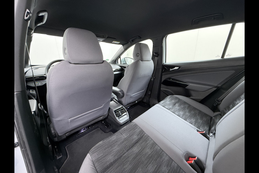 Volkswagen ID.4 Pro 82kWh 204PK SOH 96% Warmtepomp Trekhaak Adap.Cruise Apple Carplay Android Auto Navi Ecc Wifi Lmv 19" Led Isofix DAB Bluetooth Rijstrooksensor 1e Eigenaar Dealeronderhouden Origineel Nederlandse Auto