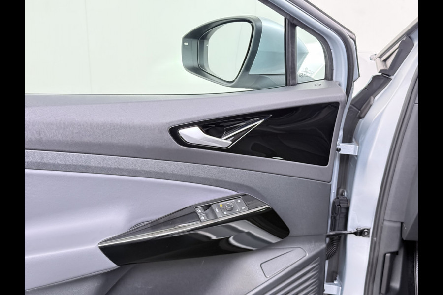 Volkswagen ID.4 Pro 82kWh 204PK SOH 96% Warmtepomp Trekhaak Adap.Cruise Apple Carplay Android Auto Navi Ecc Wifi Lmv 19" Led Isofix DAB Bluetooth Rijstrooksensor 1e Eigenaar Dealeronderhouden Origineel Nederlandse Auto