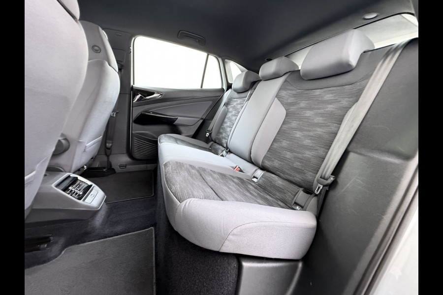 Volkswagen ID.4 Pro 82kWh 204PK SOH 96% Warmtepomp Trekhaak Adap.Cruise Apple Carplay Android Auto Navi Ecc Wifi Lmv 19" Led Isofix DAB Bluetooth Rijstrooksensor 1e Eigenaar Dealeronderhouden Origineel Nederlandse Auto