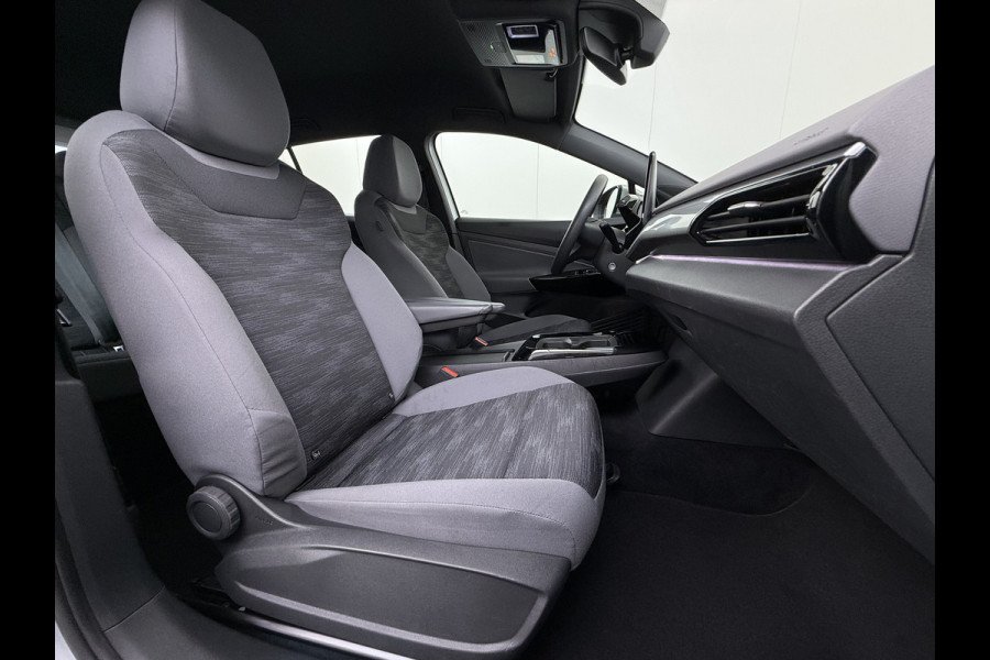 Volkswagen ID.4 Pro 82kWh 204PK SOH 96% Warmtepomp Trekhaak Adap.Cruise Apple Carplay Android Auto Navi Ecc Wifi Lmv 19" Led Isofix DAB Bluetooth Rijstrooksensor 1e Eigenaar Dealeronderhouden Origineel Nederlandse Auto