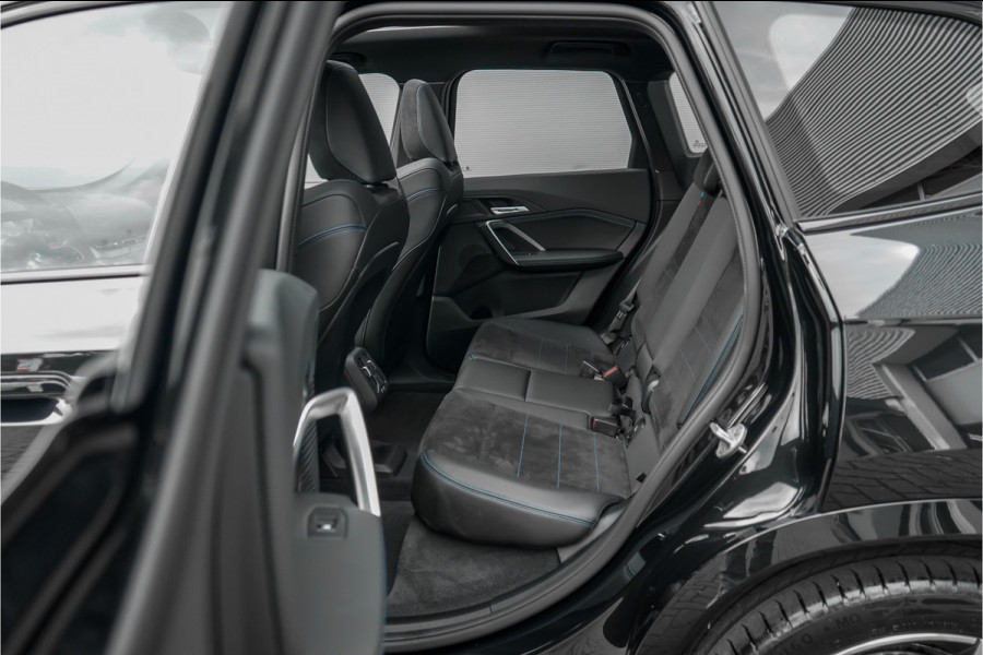 BMW X1 xDrive25e M-Sport Pano Driving Assist Pro Stuur & Stoelverw 360° HUD