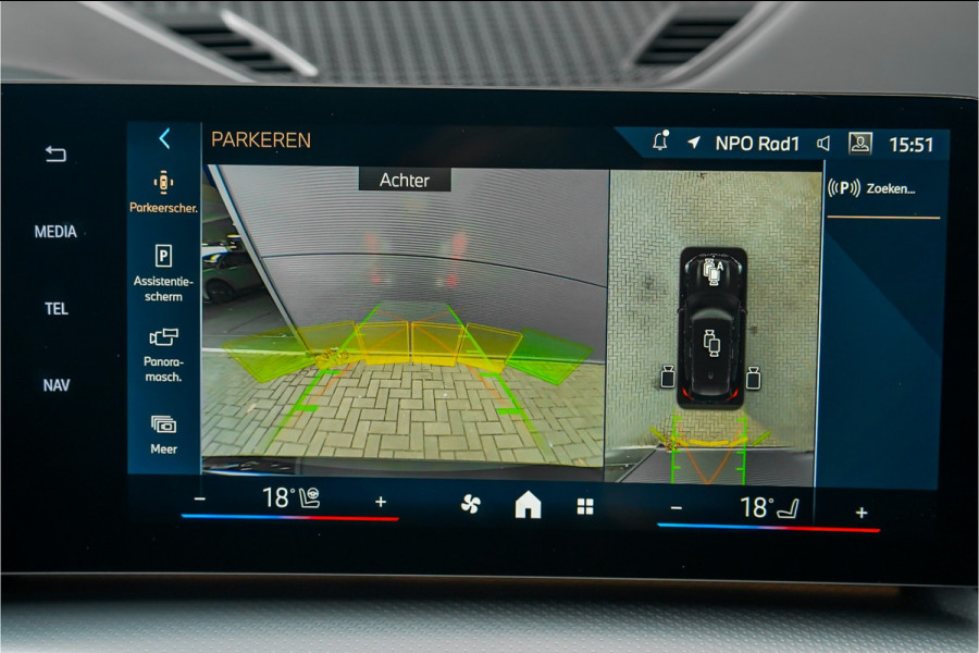 BMW X1 xDrive25e M-Sport Pano Driving Assist Pro Stuur & Stoelverw 360° HUD