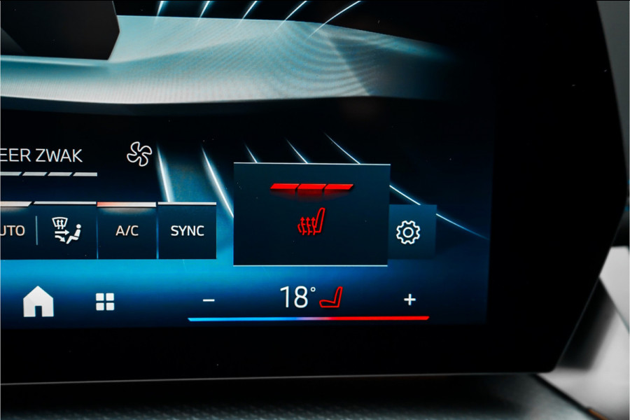 BMW X1 xDrive25e M-Sport Pano Driving Assist Pro Stuur & Stoelverw 360° HUD