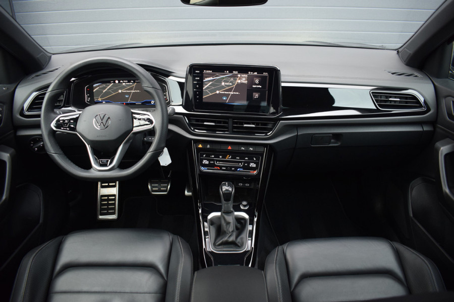 Volkswagen T-Roc 1.5 TSI R-Line Leer | Pano | Camera