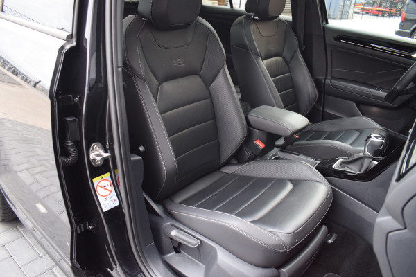 Volkswagen T-Roc 1.5 TSI R-Line Leer | Pano | Camera