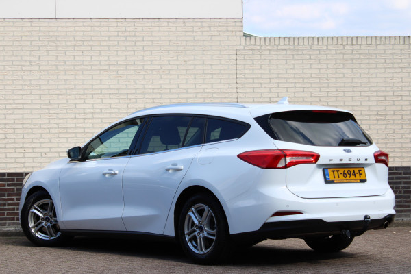 Ford FOCUS Wagon 1.0 EcoBoost Trend Edition Business | Adaptieve cruise | Trekhaak | Parkeersensoren voor + achter | Navigatie