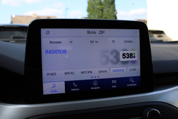 Ford FOCUS Wagon 1.0 EcoBoost Trend Edition Business | Adaptieve cruise | Trekhaak | Parkeersensoren voor + achter | Navigatie