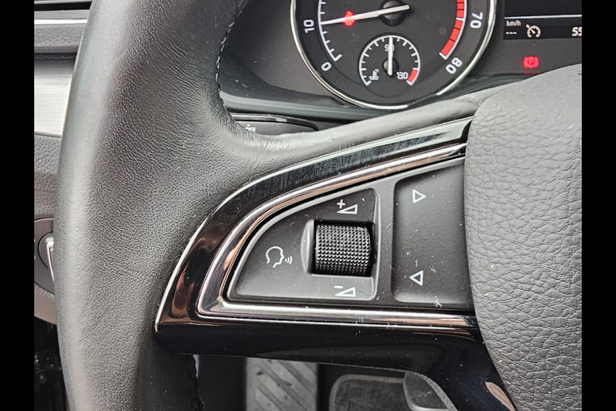 Škoda Superb Combi 1.5 TSI ACT Style Business | Automaat | Xenon | Trekhaak | Camera | App-connect | Stoelverwarming | Keyless | Sunset |