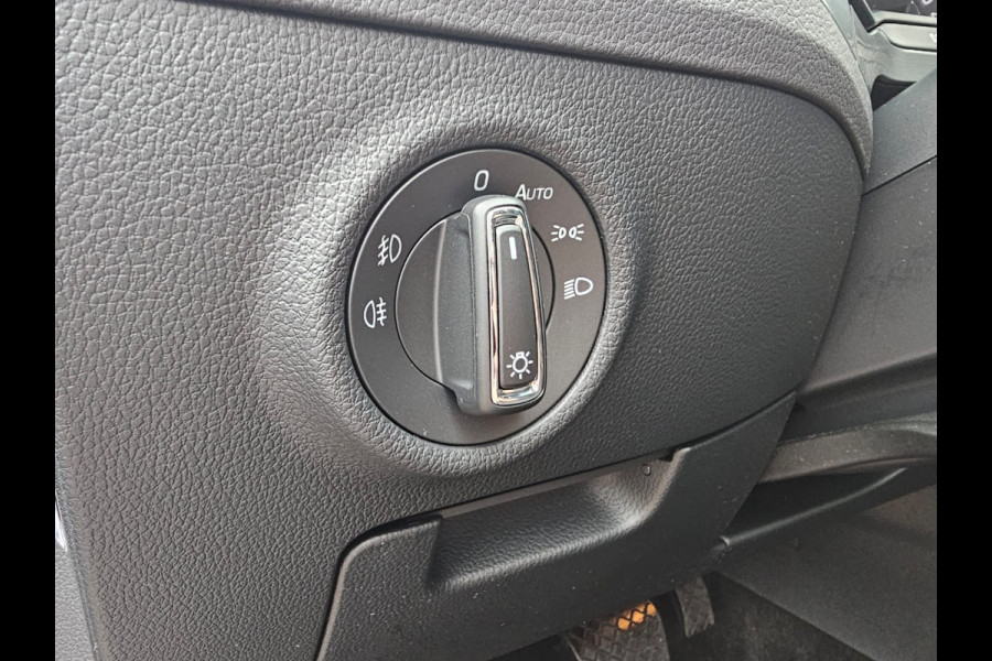 Škoda Superb Combi 1.5 TSI ACT Style Business | Automaat | Xenon | Trekhaak | Camera | App-connect | Stoelverwarming | Keyless | Sunset |
